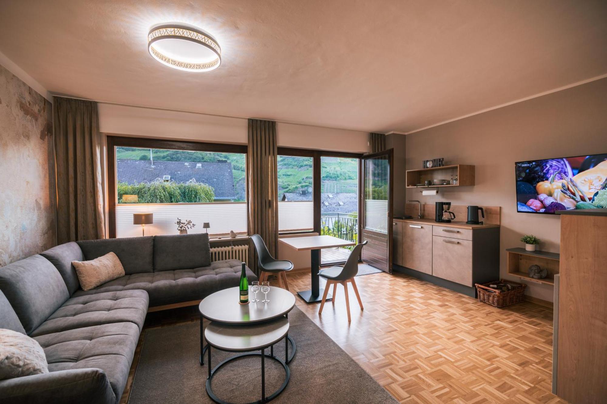 Bed and Breakfast Ferienweingut Hirschen Schulstrasse Burg  Zewnętrze zdjęcie